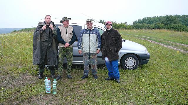 197 Koncime OM8APJ Duri, Panty, OM8KD Imi, OM3CNF Imro.JPG